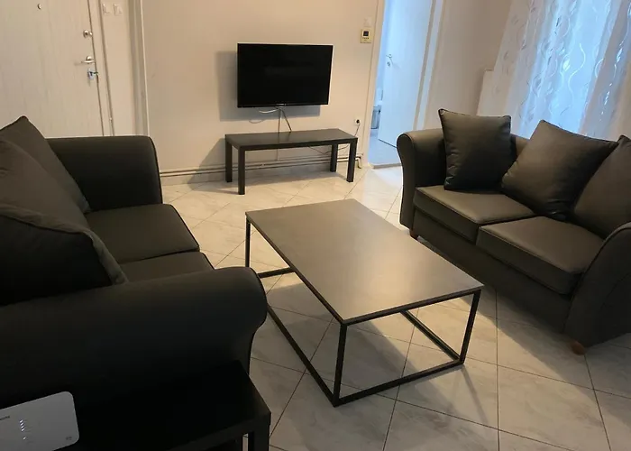 Apartment 30M From The Sea